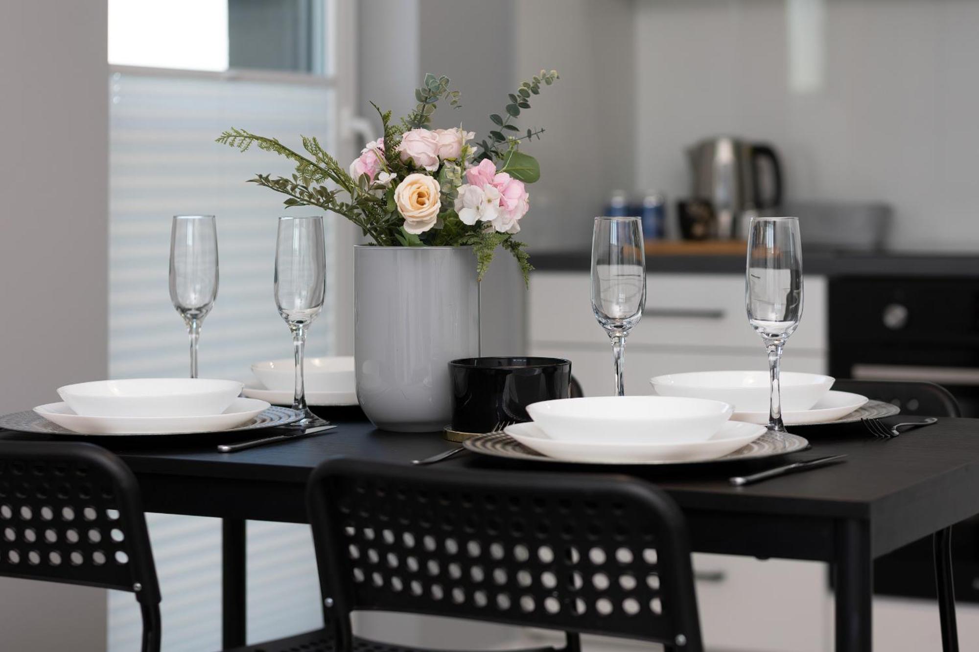 Podgorze Lipska Pet-Friendly Apartment With Balcony And Parking By Renters Prestige Cracovia Exterior foto